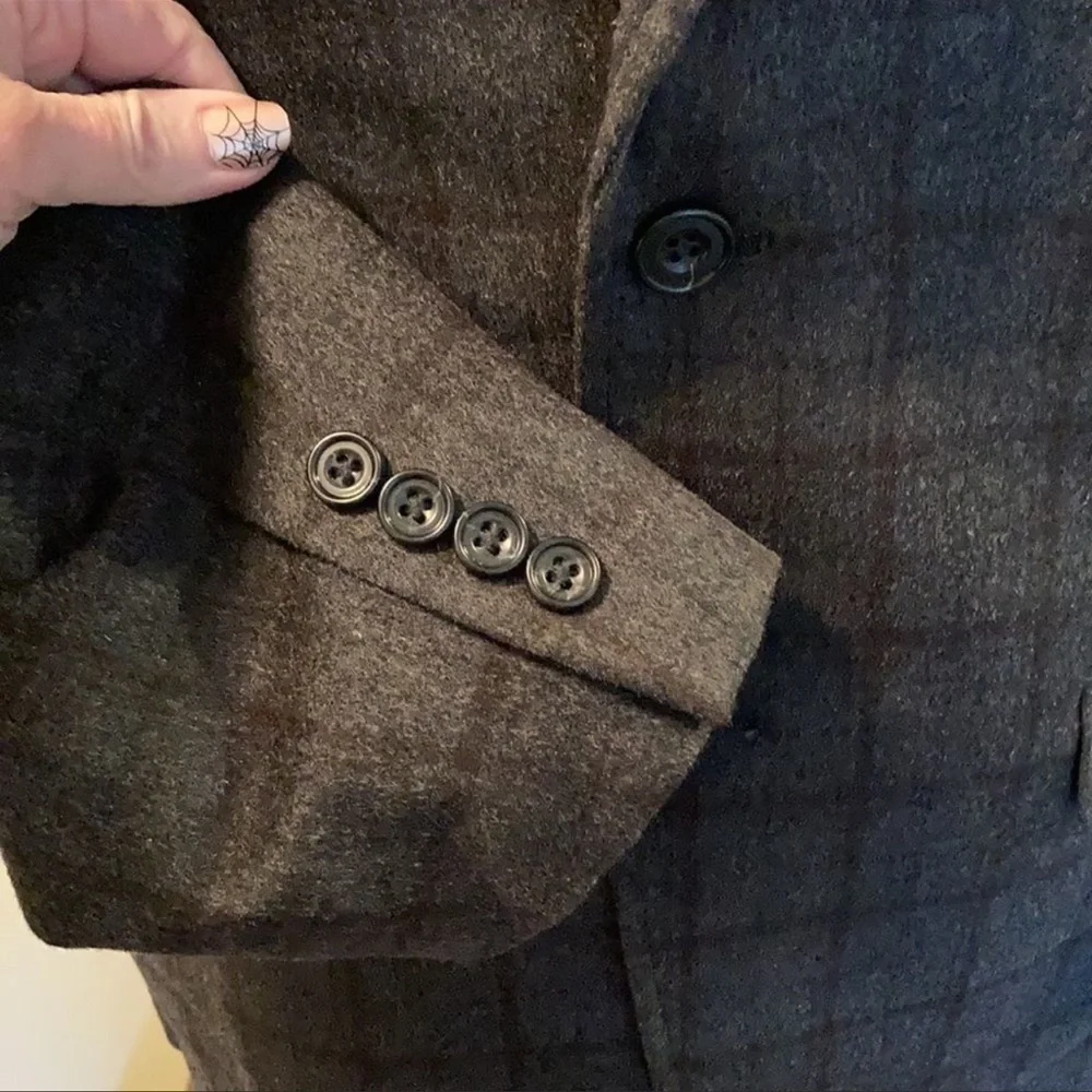 DANIEL HECHTER Wool Blazer Grey Plaid Size 42L NWOT